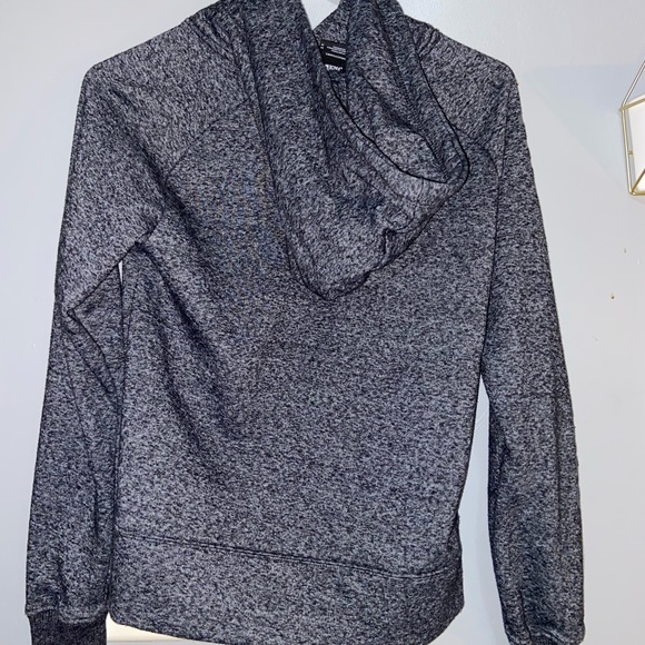 North face hoodie size S - Picture 2 of 2